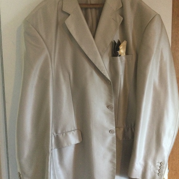 Milano Moda  2 Pc Mens Beige suit - Picture 6 of 8